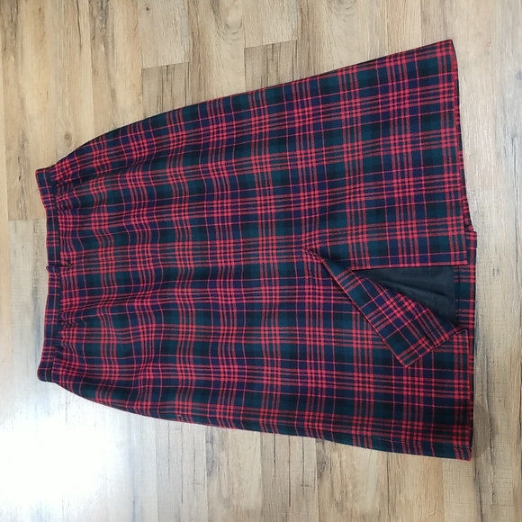 JAMES PRINGLE made in Scotland Red Wool Plaid Longer Midi Skirt - Picture 8 of 14